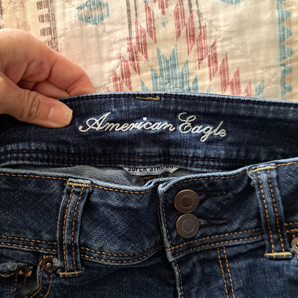 American Eagle Outfitters High Rise Dark Blue Jeans